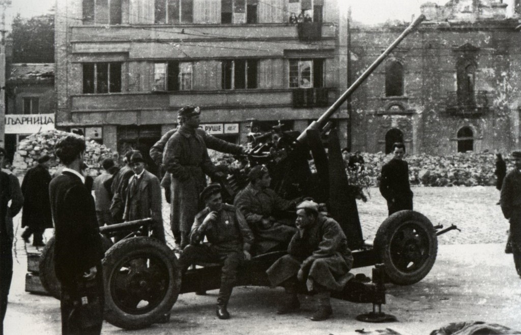 Oslobođenje Beograda u slikama sovjetskih fotografa - Princip.Info ...