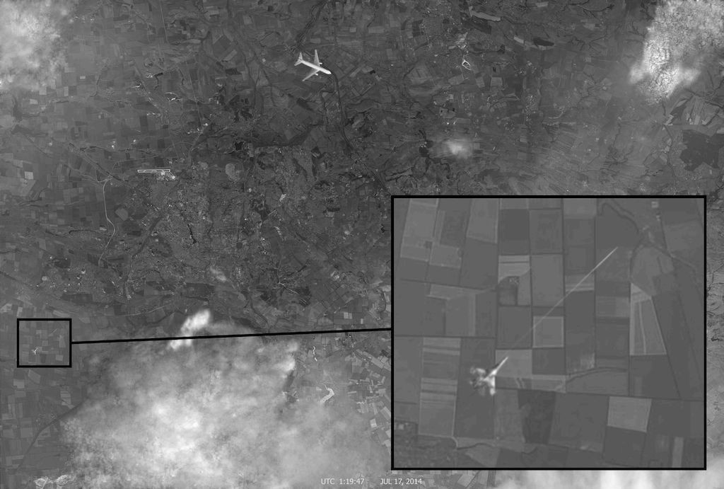 Satelitski snimak poslednjih sekundi leta MH17