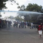 Francuskog predsednika Olanda na Haitiju dočekali protesti
