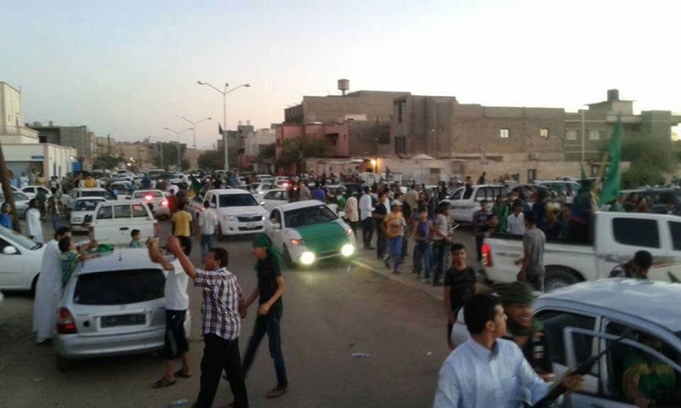 Libijci i dalje na ulicama, pale zastave nove države (Video)