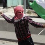 Izrael će dozvoliti bojevu municiju protiv demonstranata koji bacaju kamenje
