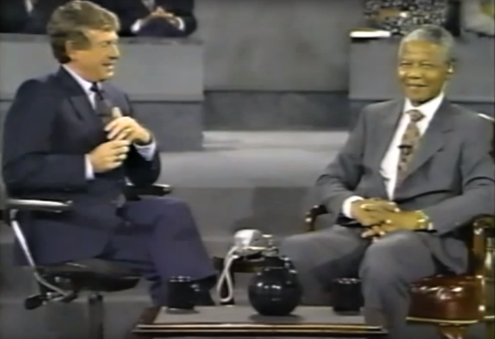 Evo šta je Mandela odgovorio Amerikancima na pitanje o Gadafiju, Kastru i Arafatu (VIDEO)