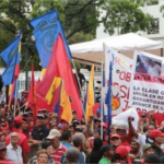 Maduro poziva na narodnu pobunu protiv napada desničara na Bolivarsku revoluciju