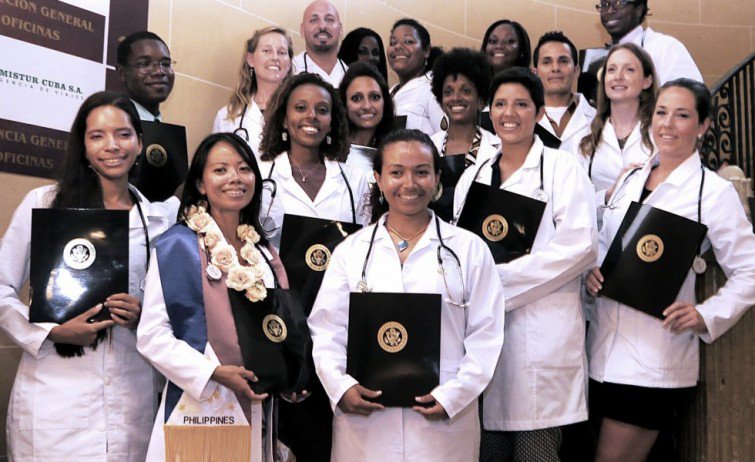 Kuba nudi besplatne studije medicine siromašnim Afroamerikancima!