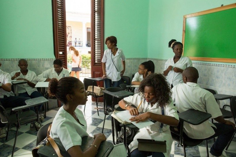 Preko 30.000 Afrikanaca diplomiralo na kubanskim univerzitetima