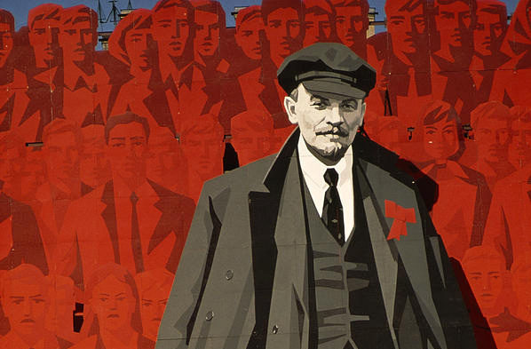 Vladimir Iljič Lenjin - Socijalizam i rat