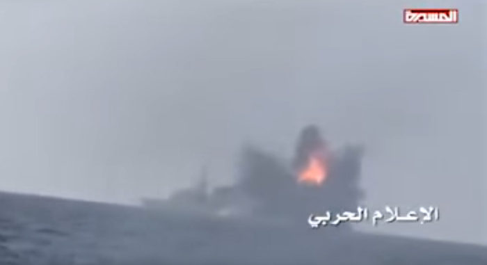 Huti pogodili saudijski vojni brod u raketnom napadu! (VIDEO)