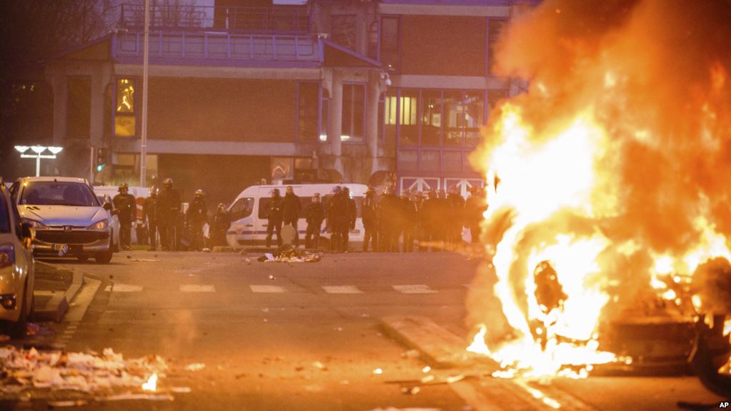Rasni nemiri u Parizu
