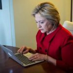 Vikiliks – Procureli mejlovi Hilari Klinton o Gadafiju!