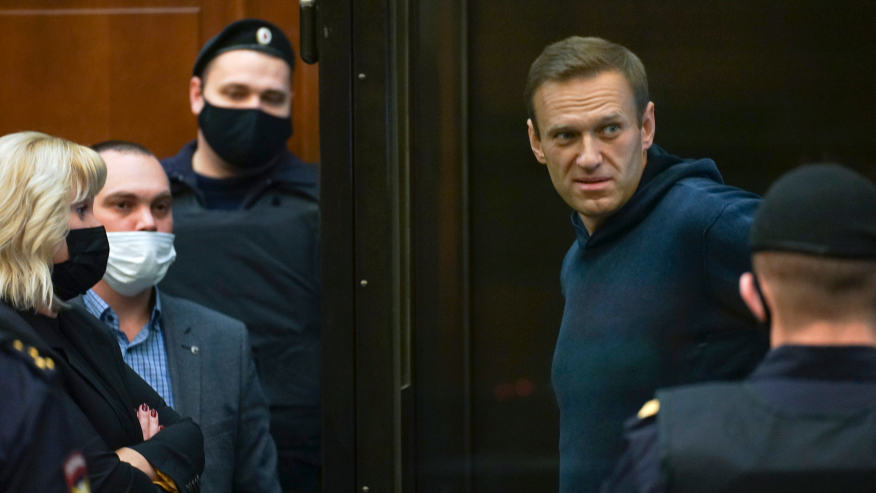 Navaljnom izrečena kazna zatvora od 3,5 godine za prevaru