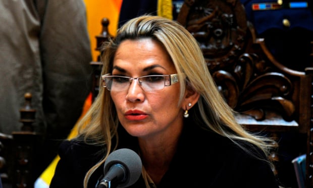 Bolivijski sud izdao poternicu za bivšom desničarskom predsednicom Žanin Anjez