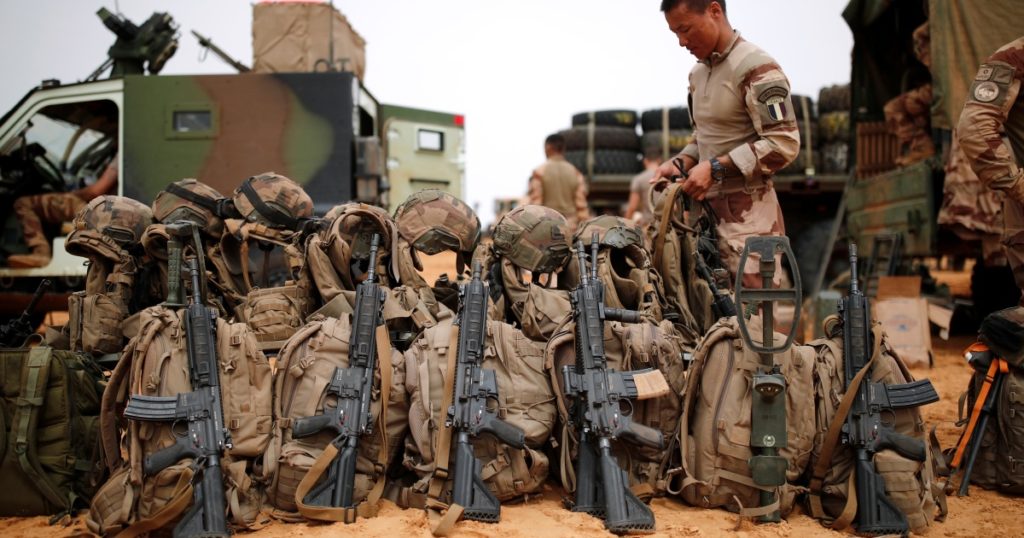 Makron: Francuska povlači vojne trupe iz Malija
