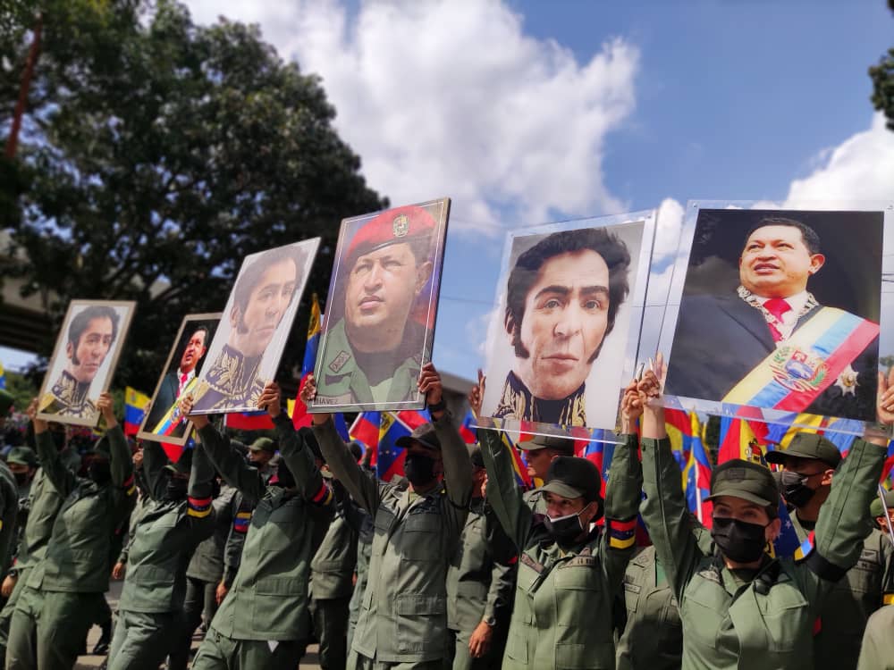 Slike dana: Karakas obeležio 30 godina Čavezove bolivarske revolucije