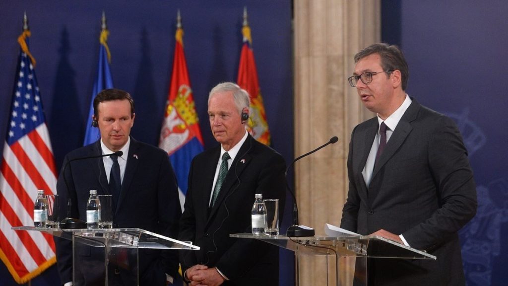 Zapad nastavlja sa pritiscima: Srbija treba da uskladi politiku sa EU
