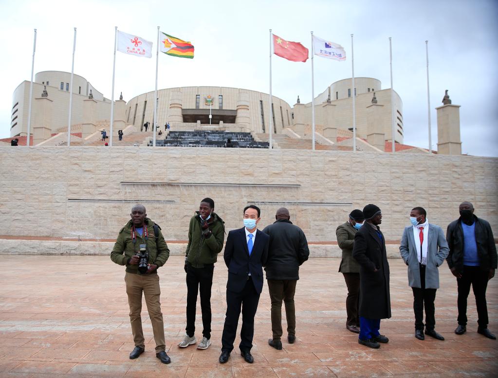 Kina poklanja novu zgradu parlamenta Zimbabveu
