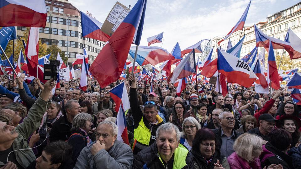 Anti-NATO protesti ponovo potresaju Češku!