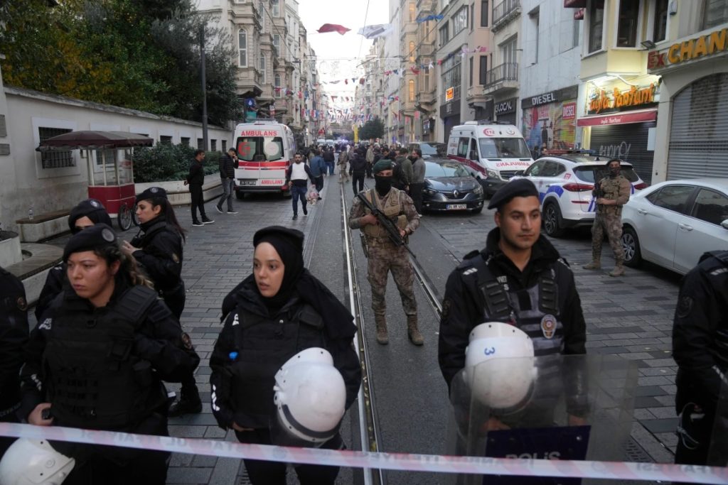 Bombaški napad u Istanbulu: šestoro mrtvih