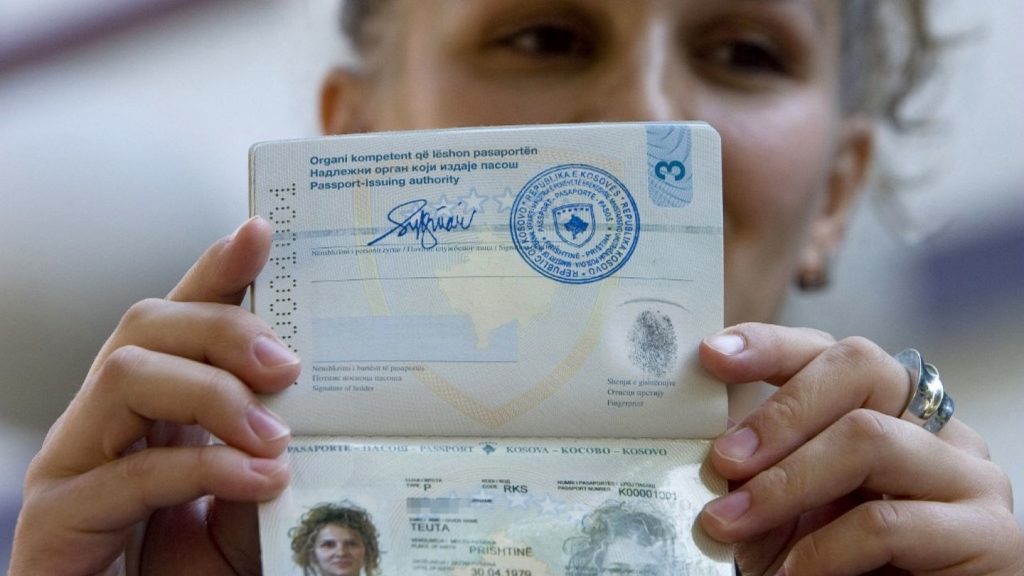 EU planira ukidanje viza za lažnu državu Kosovo!
