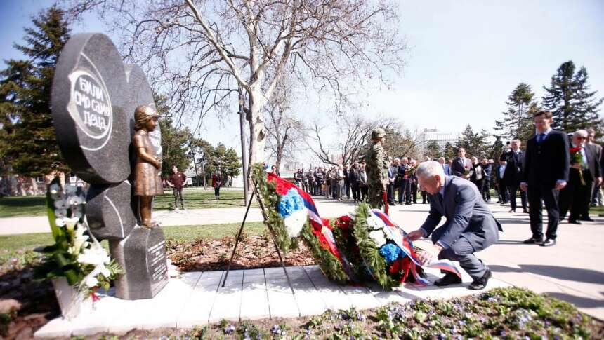 Ruski i beloruski ambasadori odali počast deci stradaloj tokom bombardovanja 1999.