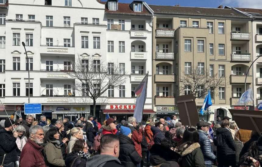 U Berlinu održan miting protiv isporuke oružja Kijevu