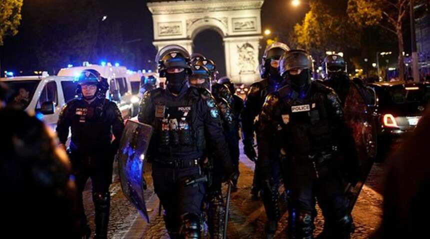 Francuski desničari prikupili milion evra za odbranu policajca ubice
