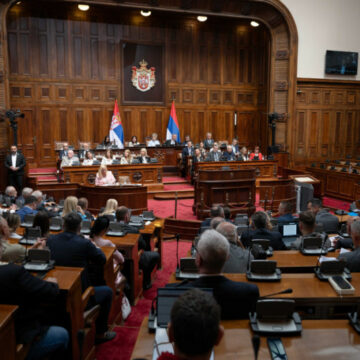 U prepunoj Skupštini Srbije održana konferencija “BRIKS – Srbija među prijateljima”!