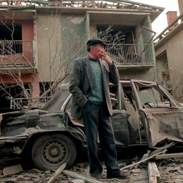 Majkl Parenti — Plansko razaranje Jugoslavije